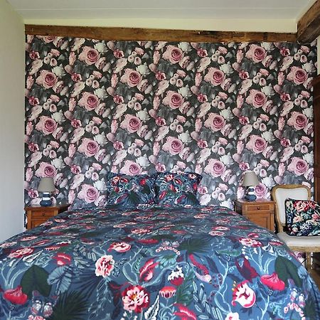 Chambre D'Hotes Fantesstique Berzieux Екстериор снимка